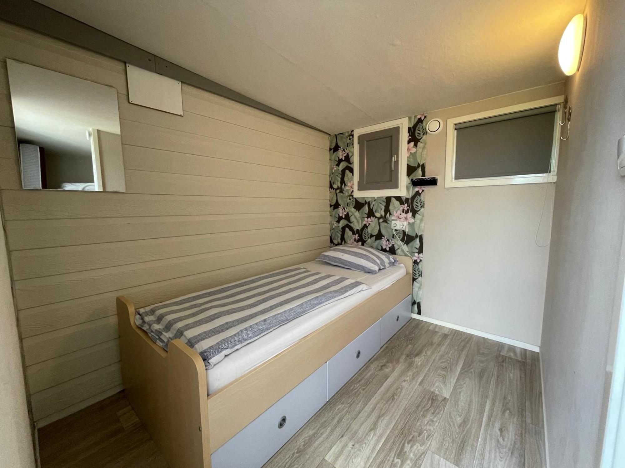 Luxe Chalet Friesland I14 - 5 Pers Westergeest Екстериор снимка